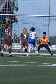 Bild 194 - B-Juniorinnen Ellerau - St.Pauli : Ergebnis: 1:5